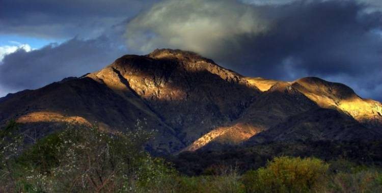 El Uritorco encierra una hermosa leyenda de amor y de hechos trágicos