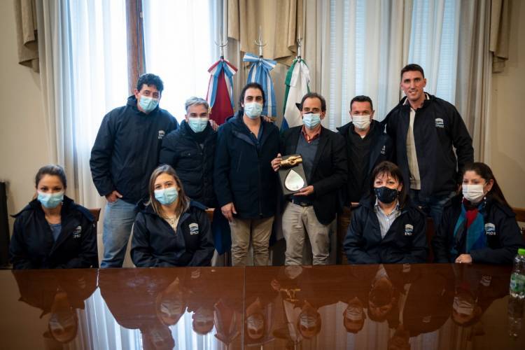 El Intendente Llamosas recibió reconocimiento del Sindicato de Obras Sanitarias