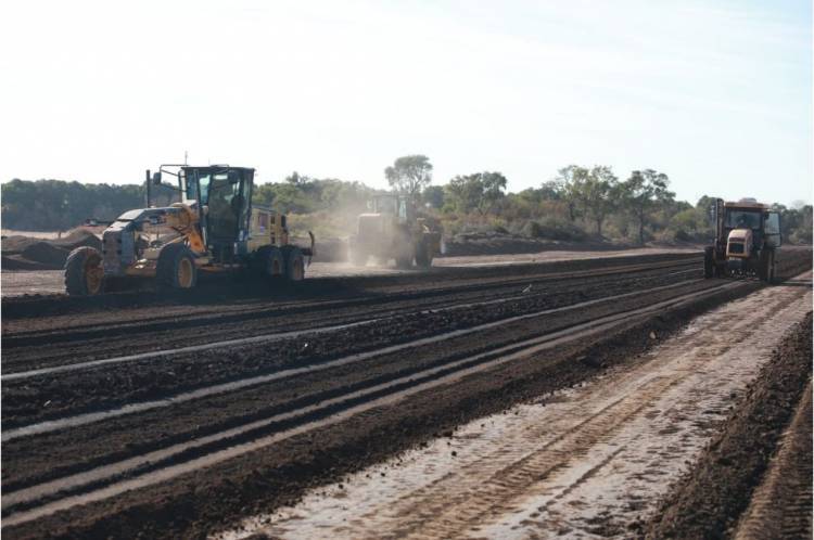 Comenzó la pavimentación de la ruta provincial 16