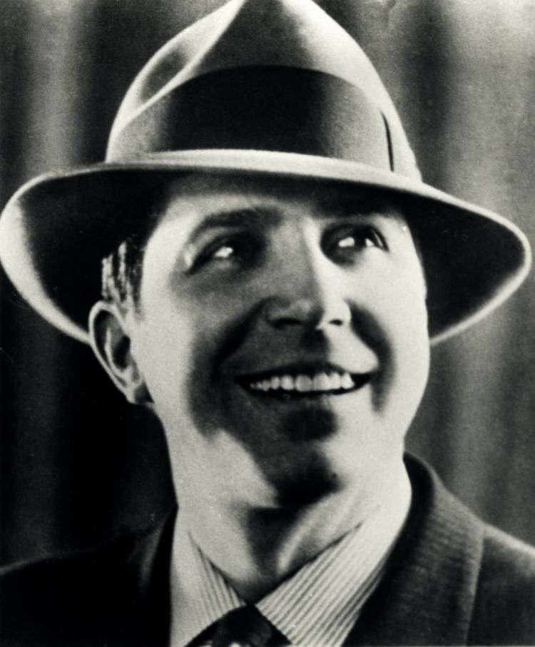 A casi noventa años de la muerte de Gardel, se recuerda su paso por Córdoba
