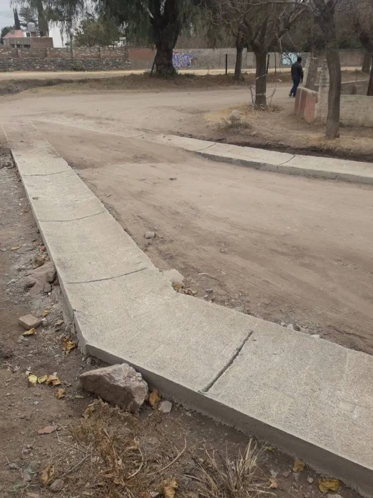 Capilla del Monte: Obra pública y abandono