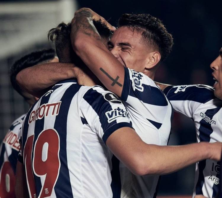 Lo de Talleres ya es histórico