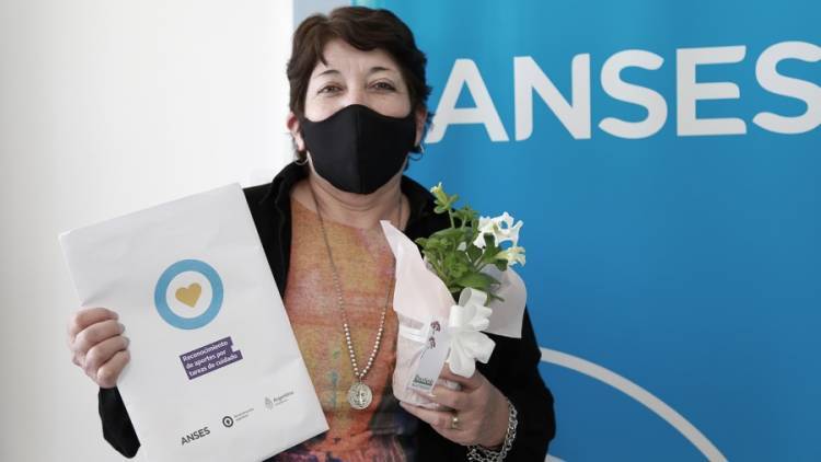 Más de 150 mil madres ya recibieron la jubilación por tareas de cuidado