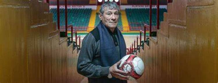 Miguel Ángel Oviedo, un campeón del mundo que sigue trabajando