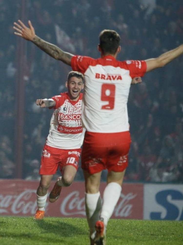 La Gloria y una goleada para soñar 