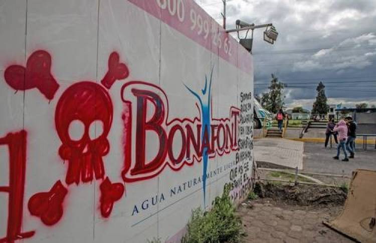 Empresa denunciada en México por el negocio del agua