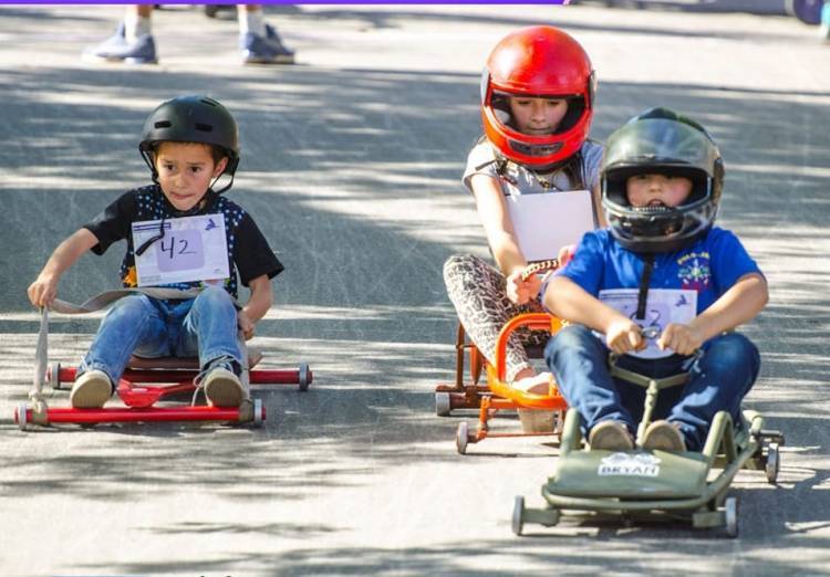 Se realizó el 3º Encuentro de  karting a rulemanes y triciclos drift