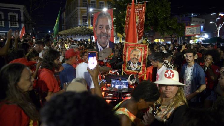 Lula gana las elecciones por un margen inferior a lo esperado e irá a un ballotage