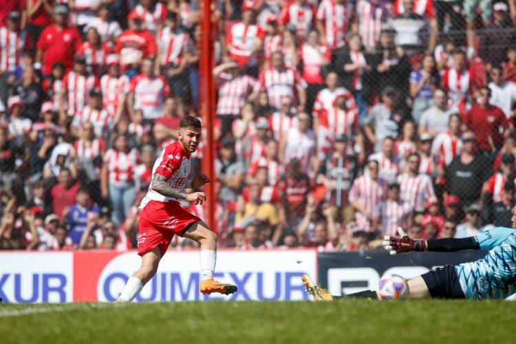 Instituto subcampeón y a dos pasos del ascenso 