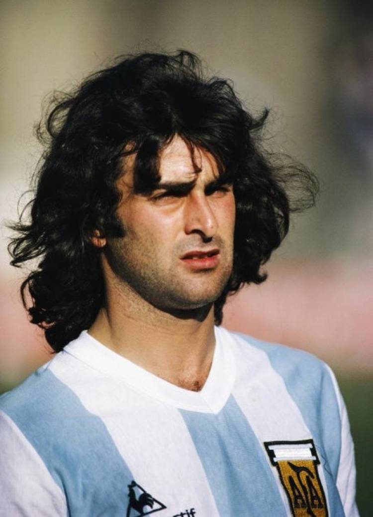 KEMPES DURO NUEVAMENTE CON ARGENTINA