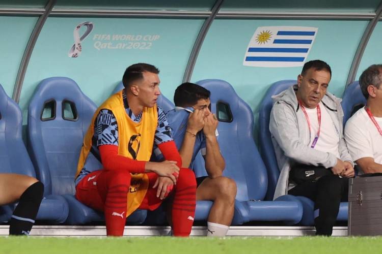Los suplentes de Brasil  perdieron  con Camerún. Uruguay quedó eliminada y además pasaron Suiza y Portugal