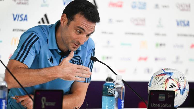 Scaloni sobre Lio: "El mejor de todos los tiempos"