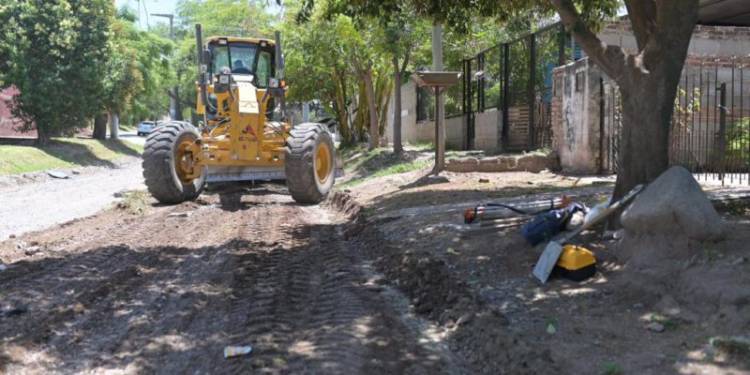 Luego de 40 años de reclamo, vecinos de barrio Villa Allende Parque tendrán asfalto