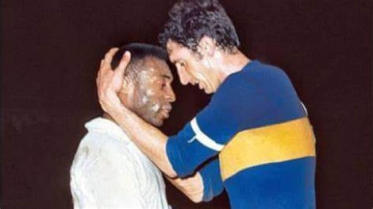 Pelé, uno de los más grandes, se fue de este mundo con sus hazañas