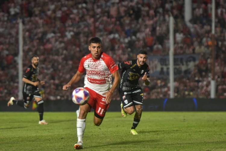 Instituto en su retorno al FÚTBOL GRANDE