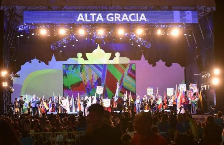 Alta Gracia se prepara para el 34º Encuentro Anual de Colectividades