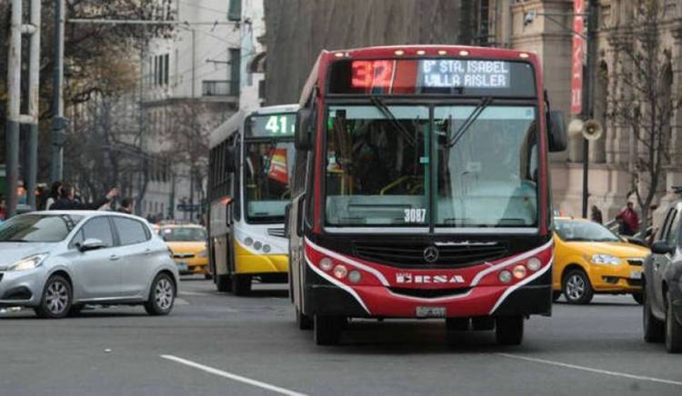 Actualizan el boleto federal del transporte urbano