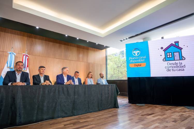 A partir de hoy, se podrán realizar el trámite de renovación y duplicados de carnet de conducir de manera digital