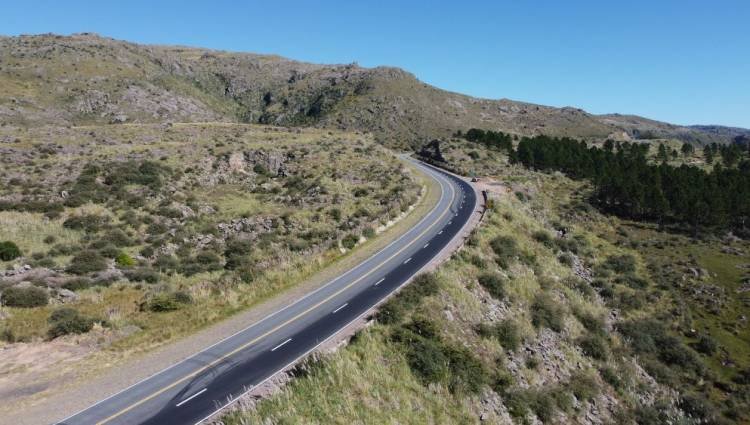 En Altas Cumbres, hay un gran progreso de la construcción de carriles de sobrepasos