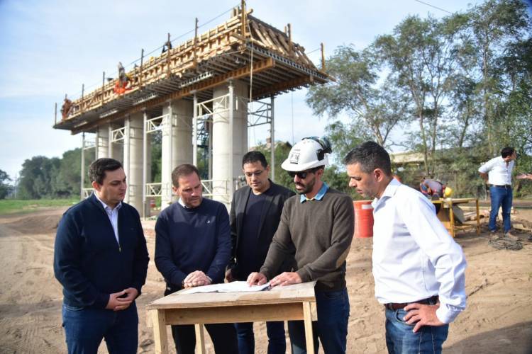 Avanza la construcción del puente ferroviario en el arco sudeste de la circunvalación del conglomerado