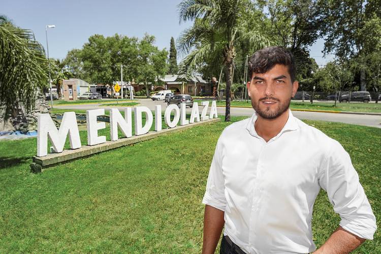 Original iniciativa de candidato: Propone transmitir su gestión en vivo