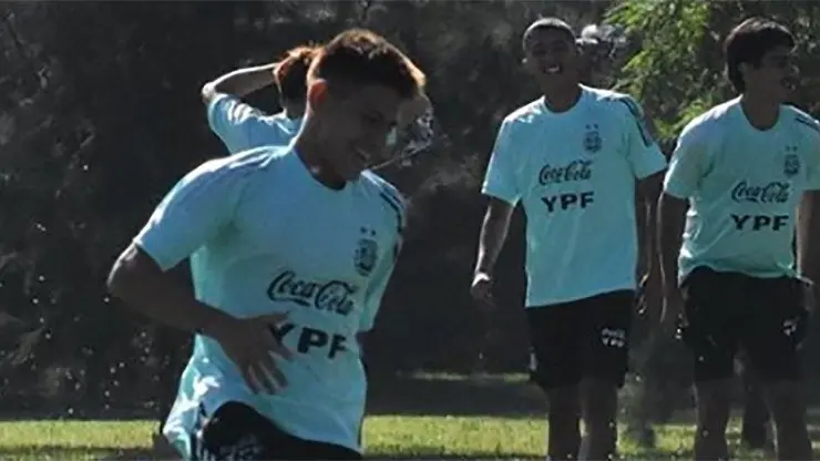 NOTI-FÚTBOL: Argentino e internacional (juvenil sub-17)