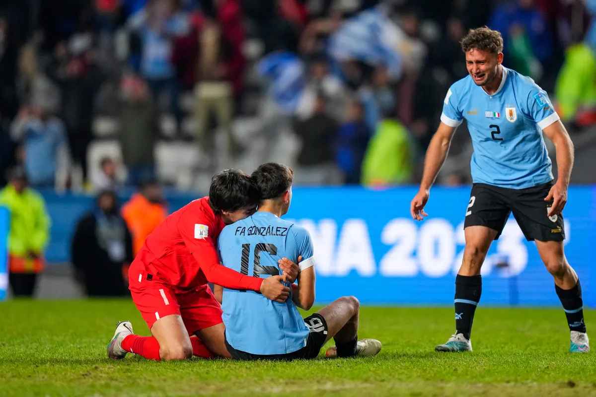 Y los charrúas gritaron campeones en el Maradona