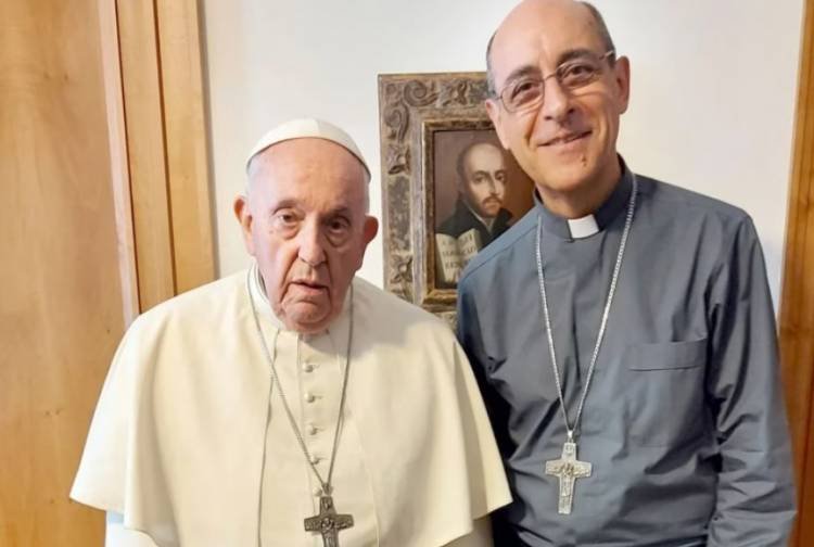 El papa Francisco nombró a un cordobés en un importante cargo en el Vaticano