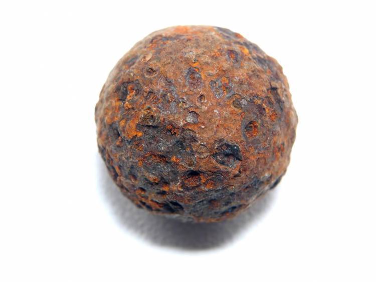 Elementos extraños encontrados en el Océano Pacífico