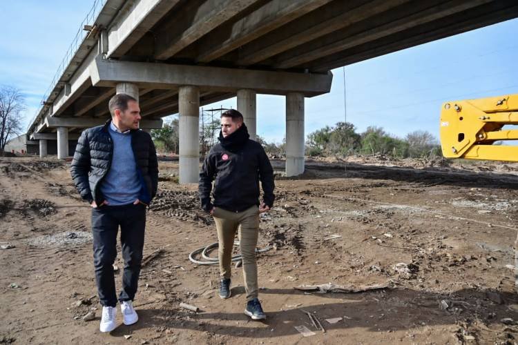 Gran avance de la obra de los tres puentes sobre el rio Ctalamochita