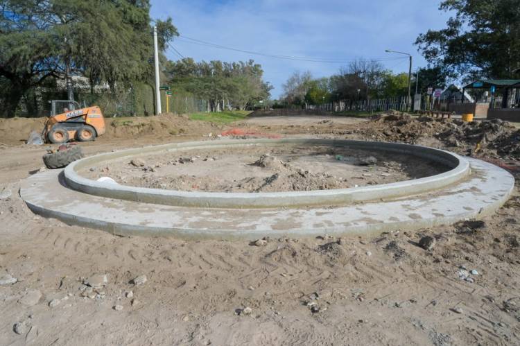 Arroyito: Avanza las obras de revalorización en la Costa del Xanaes