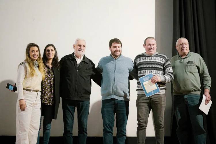 Sortearon y entregaron soluciones habitacionales