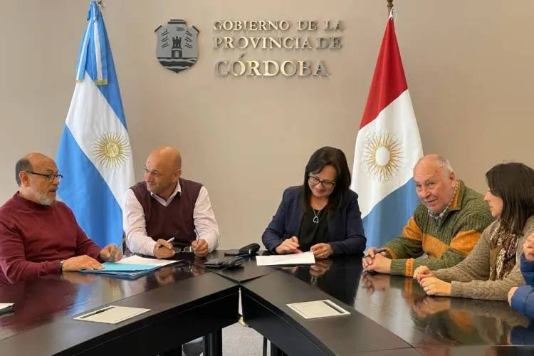 Habrá aumento salarial para estatales