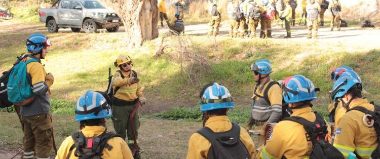 Bien preparados para combatir el fuego