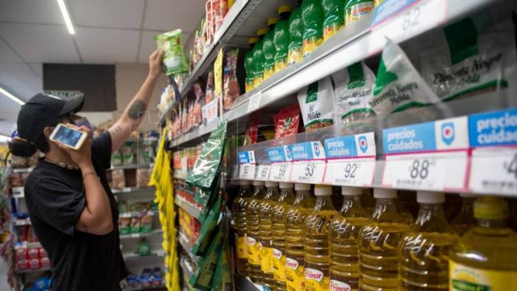 ¿Qué pasará con las empresas que cumplan con topes de aumentos de precios?