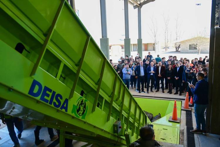 Abrió sus puertas un edificio modelo del tratamiento de residuos en el país