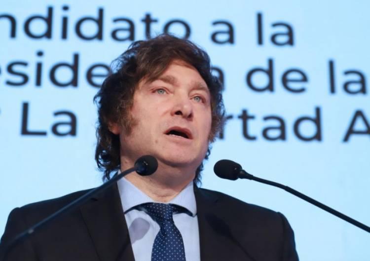 Milei le dijo a empresarios que no necesitan un Banco Central y defendió la dolarización