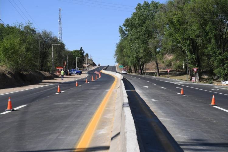 Autovía ruta 5: Schiaretti inauguró un nuevo tramo