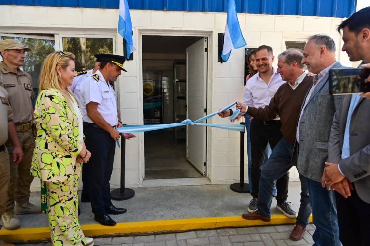 Accastello y Gill inauguraron la nueva Patrulla Rural en el Parque Industrial