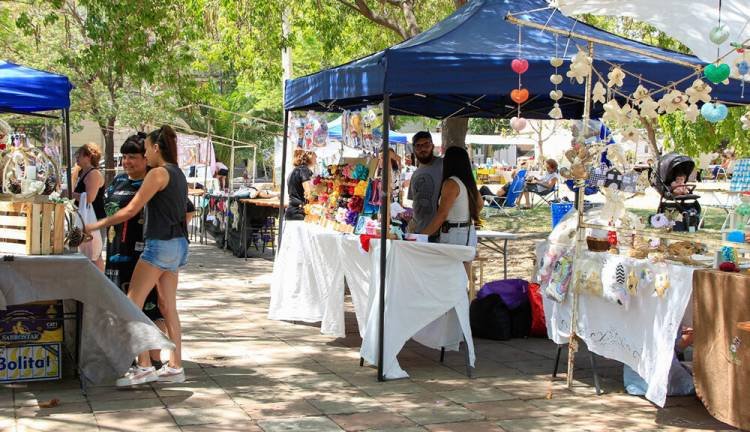 Fomentarán la digitalización a feriantes locales