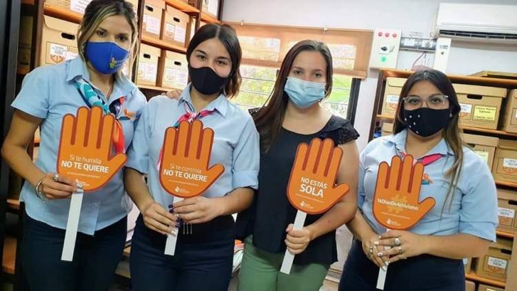 Estación Juárez Celman se tiñe de naranja  para los 16 días de activismo contra la violencia de género