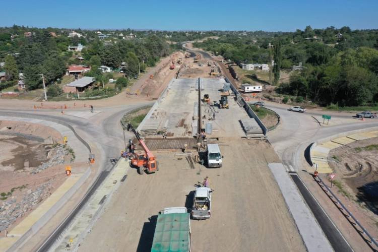 Con tres frentes de obra activos, avanza Autovía Punilla