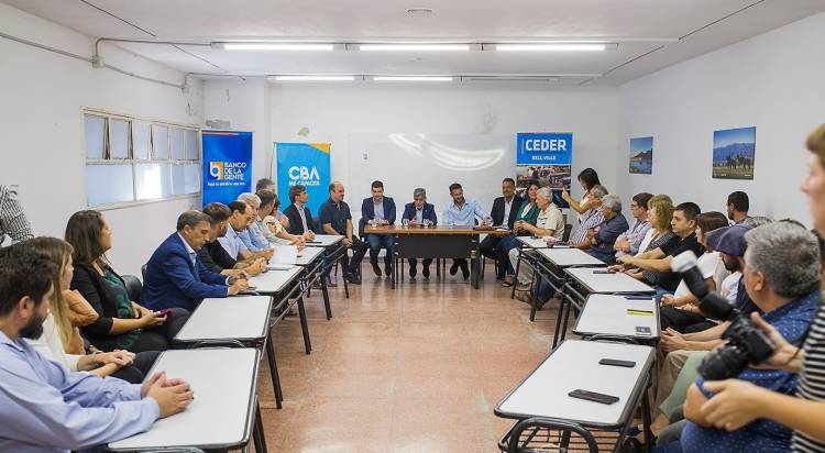 En Bell Ville, la Comunidad Regional Unión se reunió con el ministro Quinteros