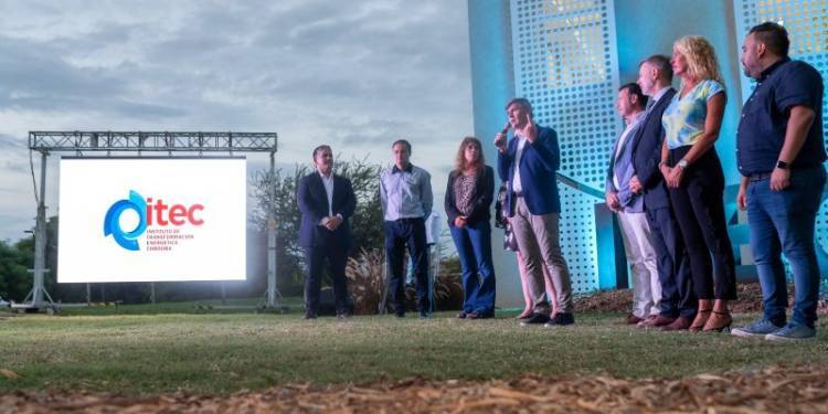 Una apuesta municipal es pionera sobre energías renovables