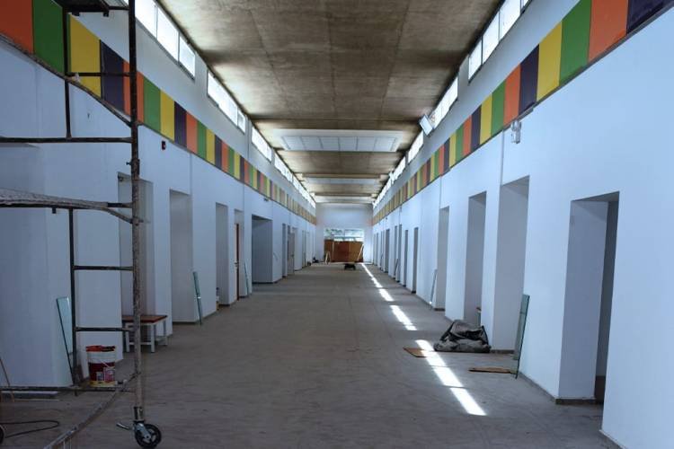Gran avance en la construcción de dos instituciones educativas