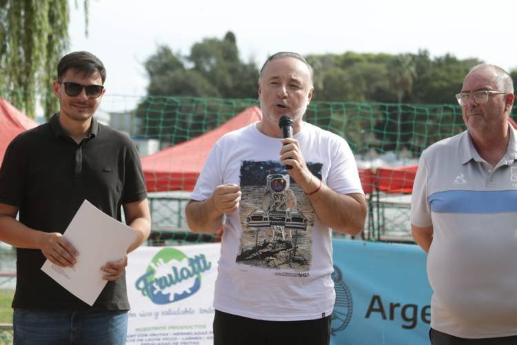 Deportitas de todo el país participaron del mejor beach volley