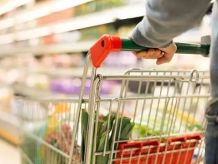 Para frenar la suba de precios, abren la importación de alimentos