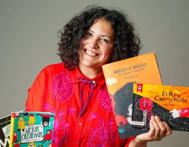 Naty Martínez presenta su nuevo libro acerca de los miedos