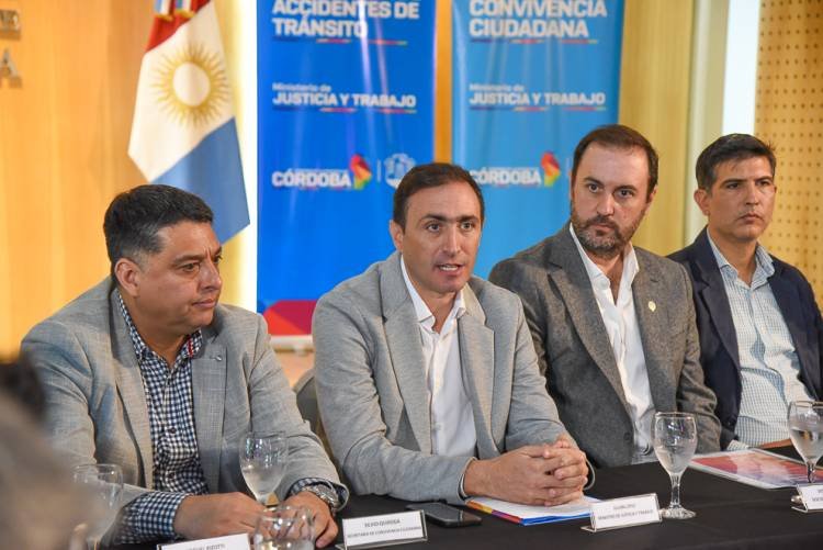 Córdoba se une a Santa Fe para reforzar los controles y asegurar el traslado de granos