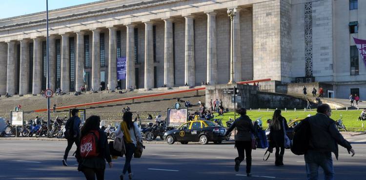 ¿Qué estrategia utilizará el gobierno para avanzar en las auditorias a universidades ante las limitaciones legales?